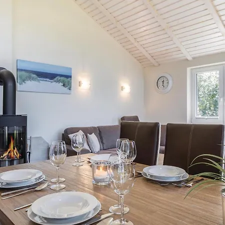 Prázdninový dům Beautiful In With Sauna *